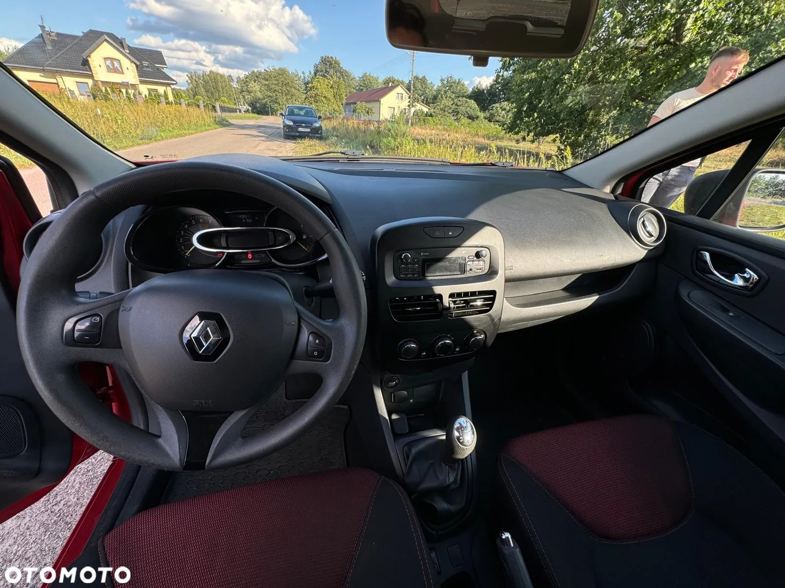 Renault Clio - 29