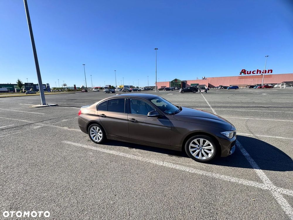 BMW Seria 3 - 11