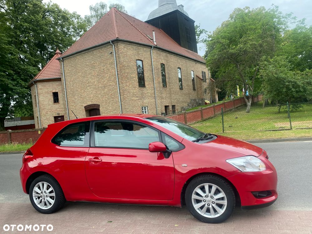 Toyota Auris 1.4 D-4D Luna - 9