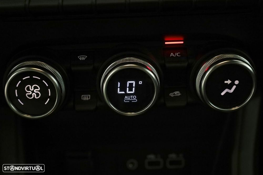 Renault Captur 1.0 TCe Techno - 26