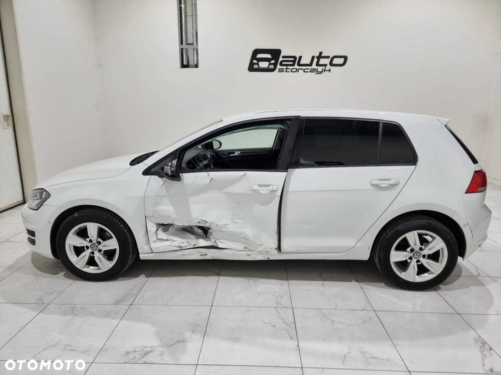 Volkswagen Golf - 9