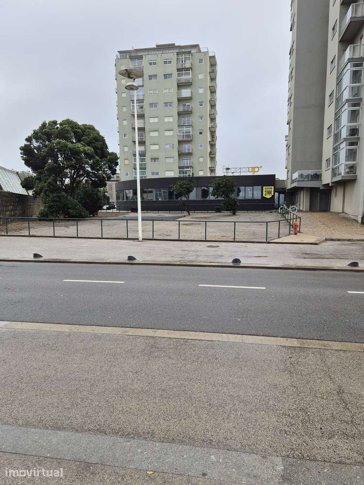 Apartamento T-1, na primeira linha da praia em Vila do Conde - Grande imagem: 3/34