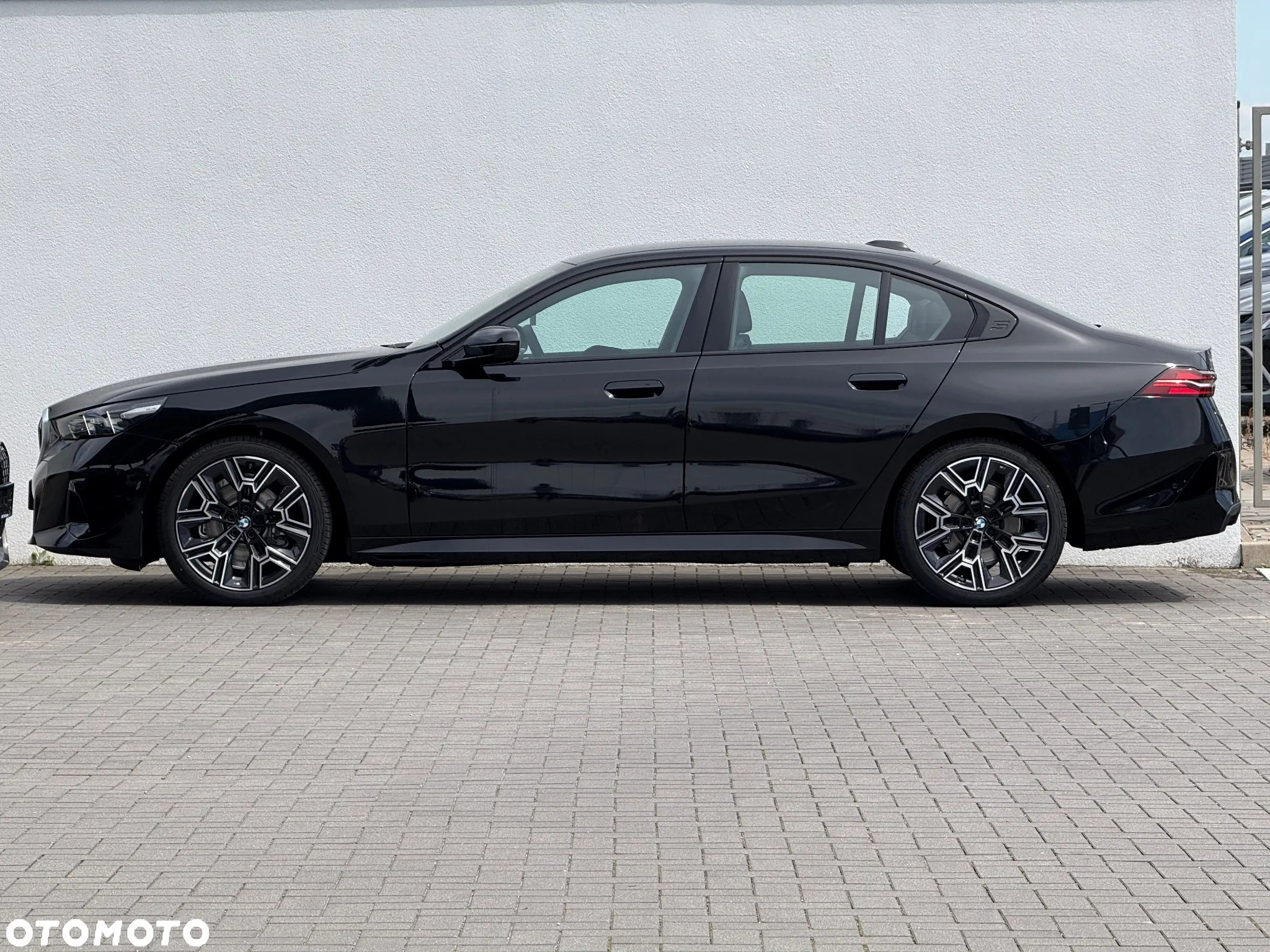 BMW Seria 5 - 12