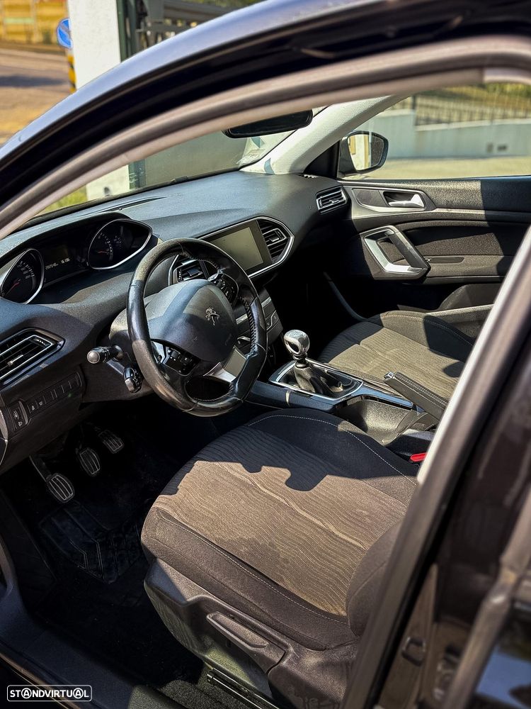 Peugeot 308 SW BlueHDi 120 Stop & Start Nível 2 Business-Line - 13