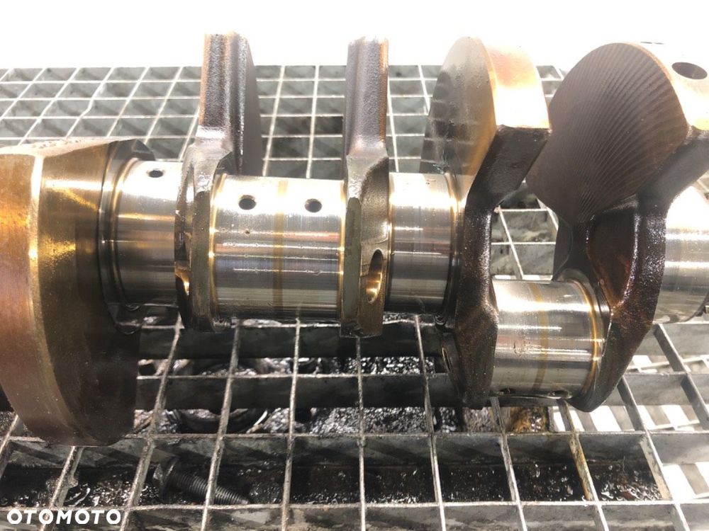 WAŁ KORBOWY  PORSCHE CAYENNE (9PA) 2002 - 2010 S 4.5 250 kW [340 KM] benzyna 2002 - 2007 9481012R - 7