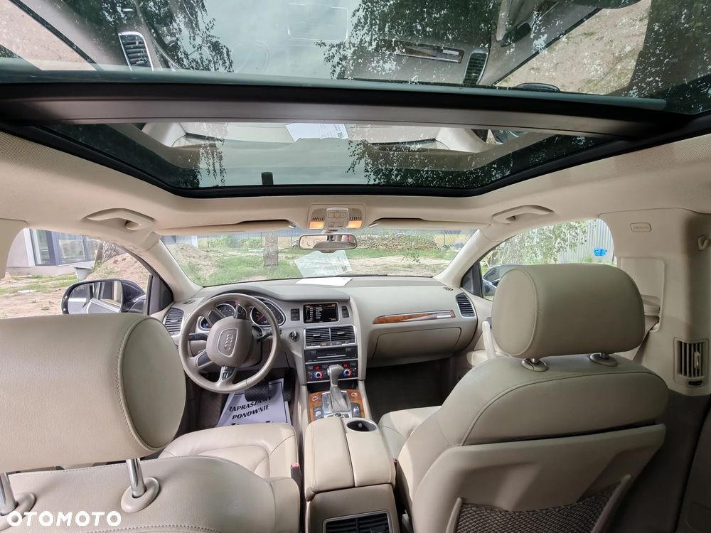 Audi Q7 - 8