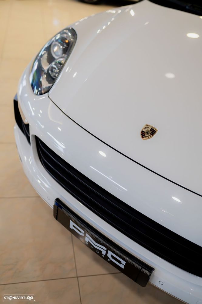 Porsche Cayenne S E-Hybrid - 15