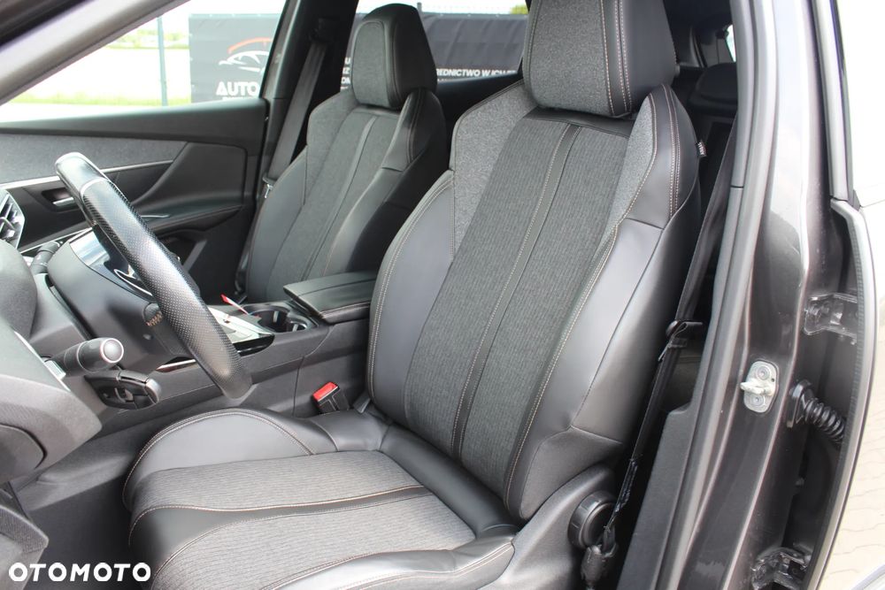 Peugeot 3008 PureTech 130 Stop & Start Allure - 17
