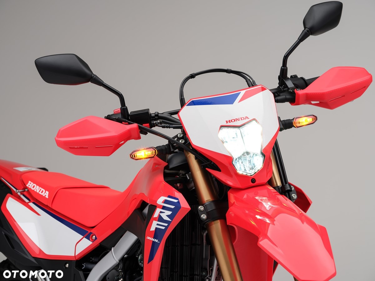Honda CRF - 8