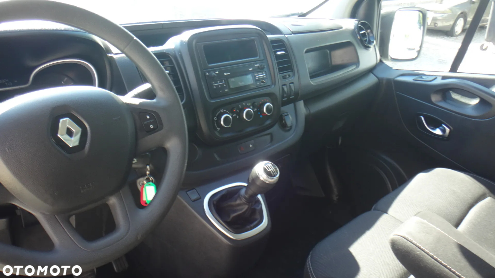 Renault Trafic - 10