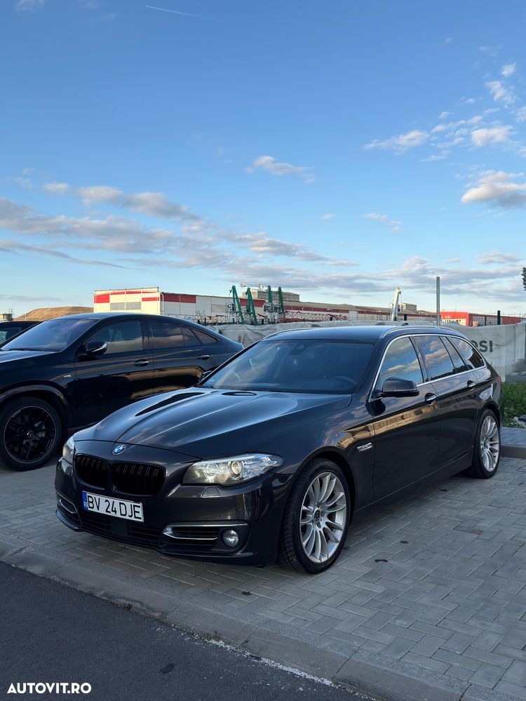 BMW Seria 5 530d Aut. Luxury Line - 2