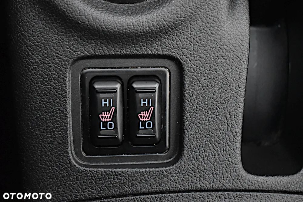 Mitsubishi Outlander 2.0 4WD - 28