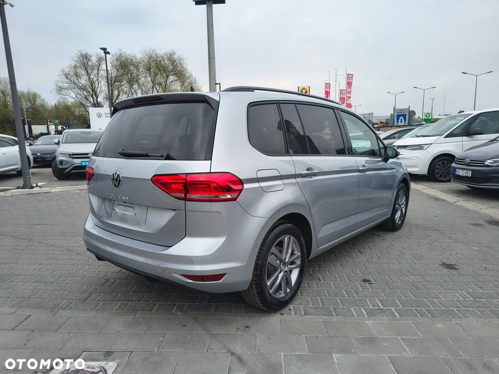 Volkswagen Touran 1.5 TSI EVO Comfortline Plus DSG - 5