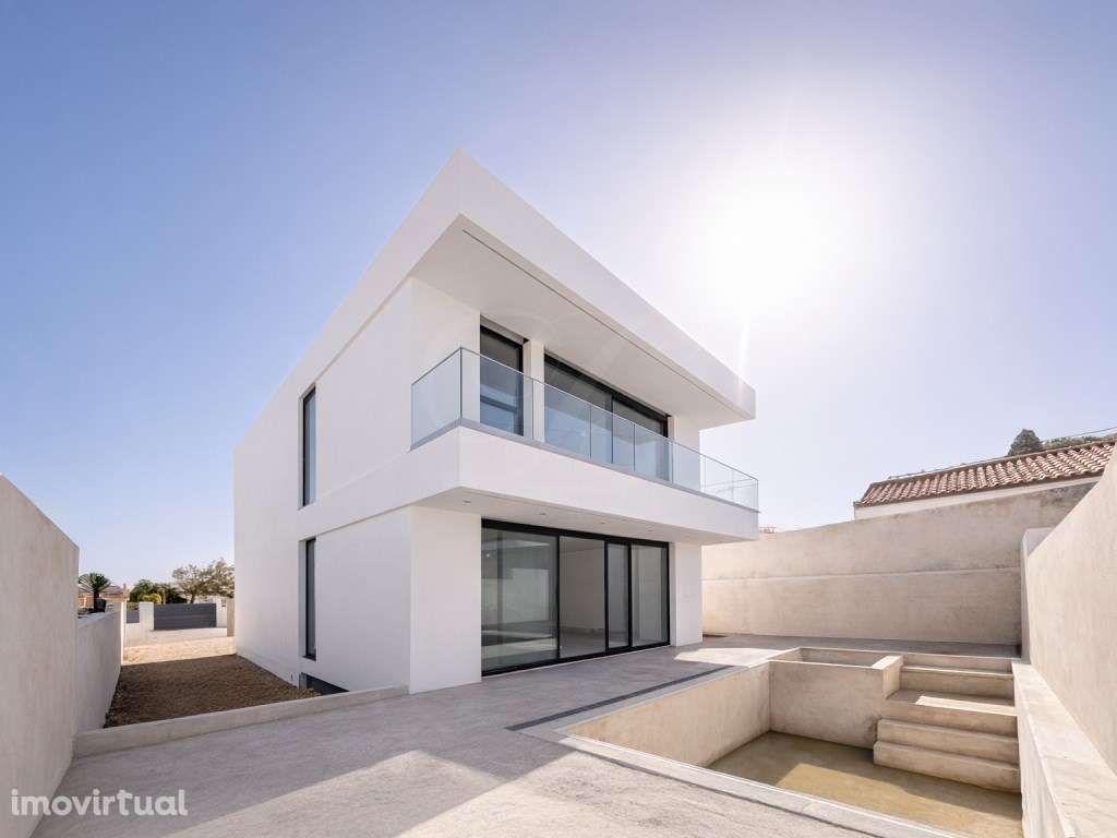 Moradia T4 c/ Piscina e Zona Lounge | Cascais - Grande imagem: 3/40