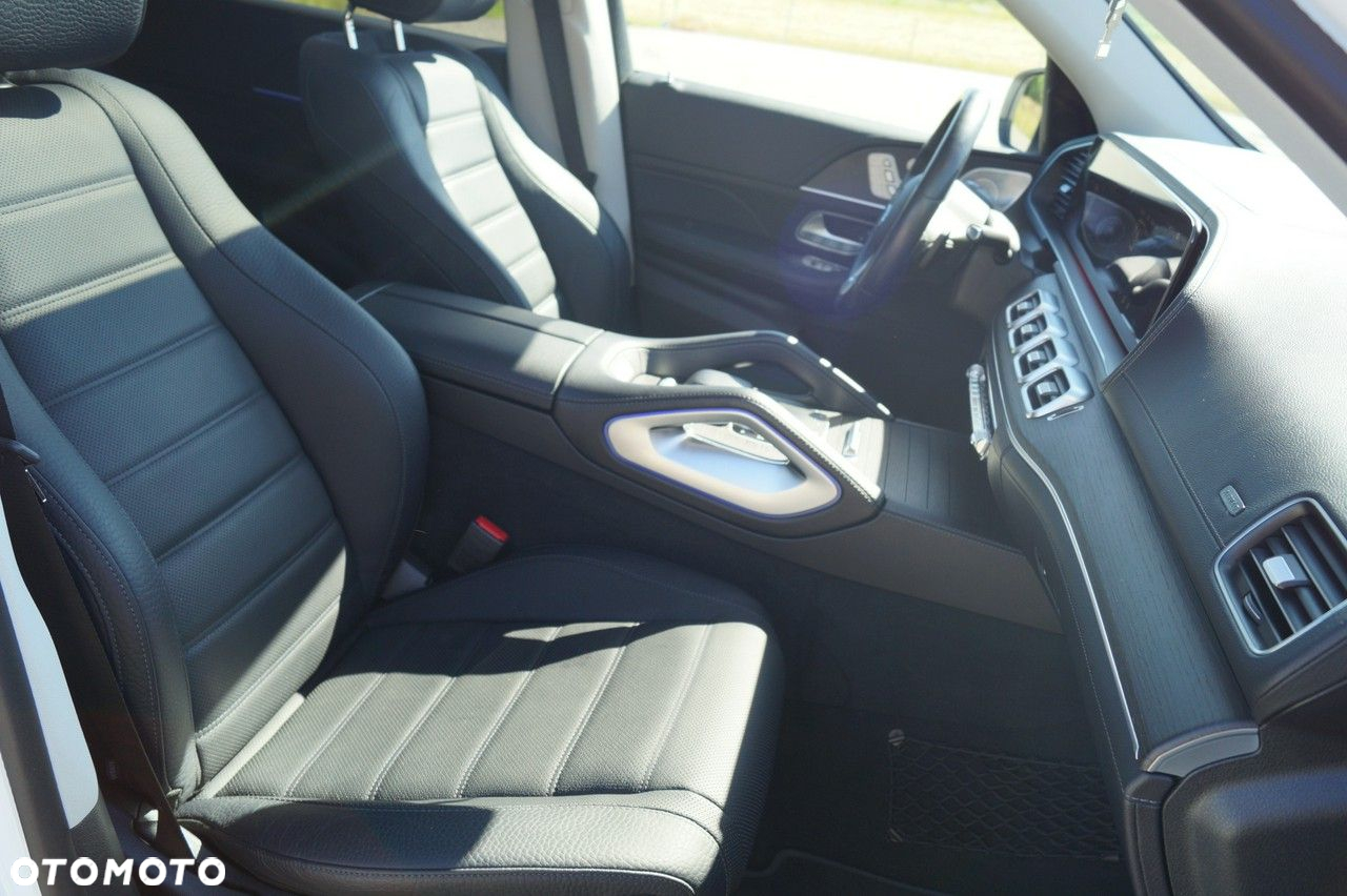 Mercedes-Benz GLE - 23