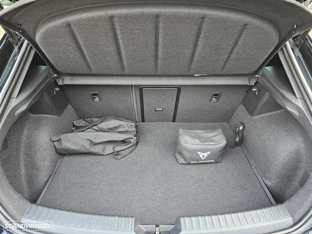 Cupra Leon 1.4 e-Hybrid VZ DSG - 25