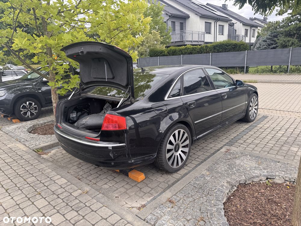 Audi A8 - 3