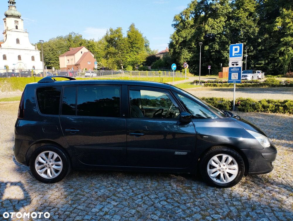 Renault Espace 2.0 dCi FAP Expression - 11