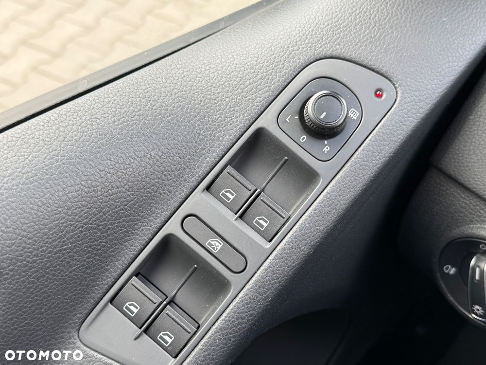 Volkswagen Tiguan - 15