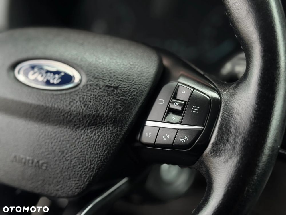 Ford CUSTOM - 25