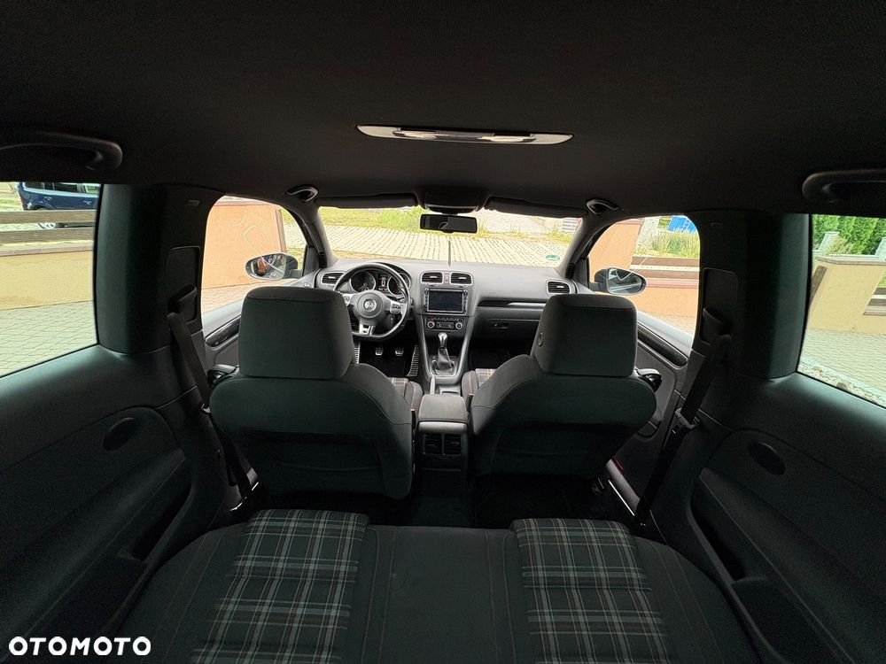 Volkswagen Golf 2.0 TSI GTI - 14