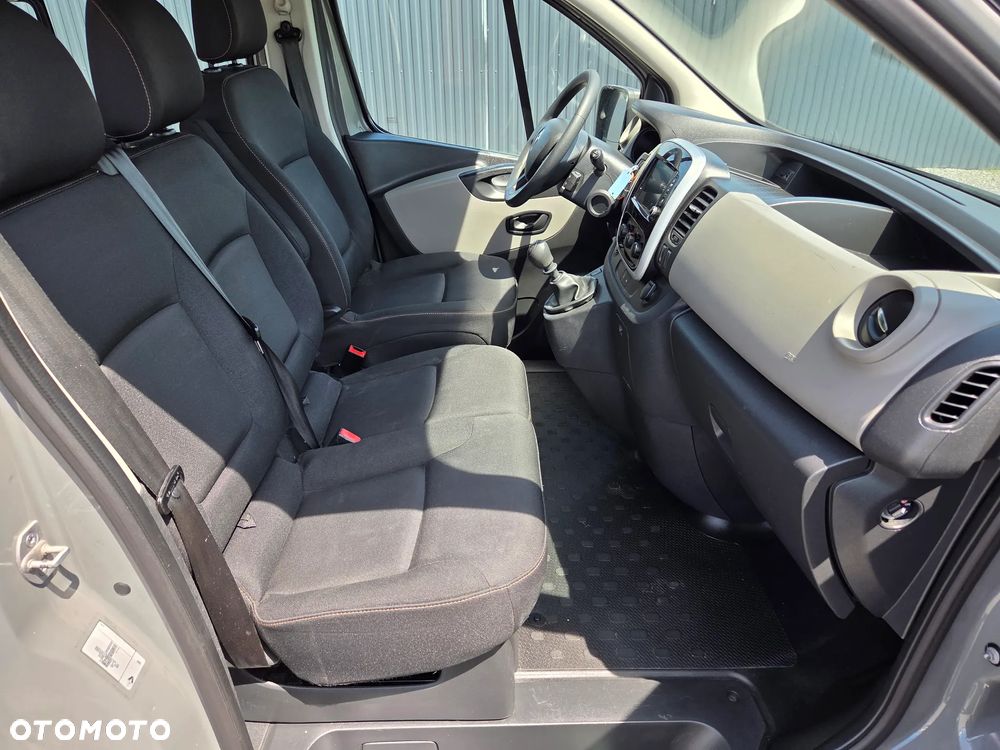 Renault Trafic 1.6 125KM / LONG / 9-osobowy /Klima / Sprowadzony - 13
