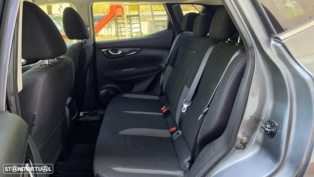 Nissan Qashqai 1.5 dCi Tekna — fotografia 15