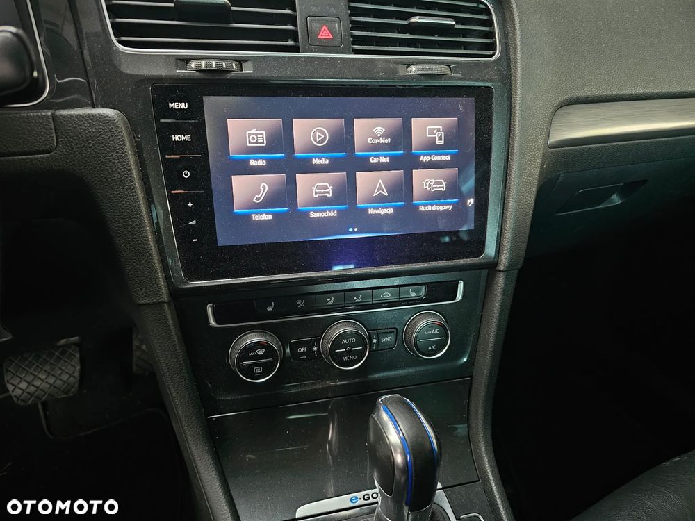Volkswagen Golf e-Golf - 9