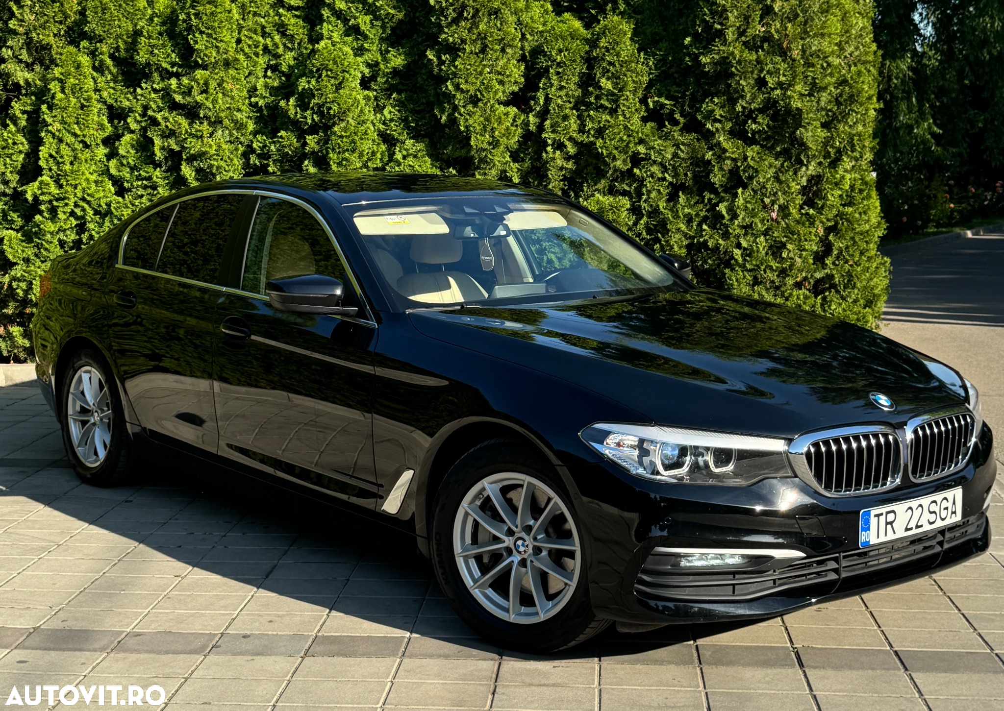 BMW Seria 5 530e Touring Aut. Luxury Line - 3