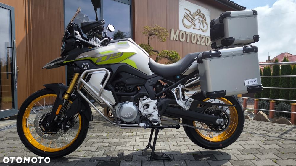 VOGE 900DSX - 3