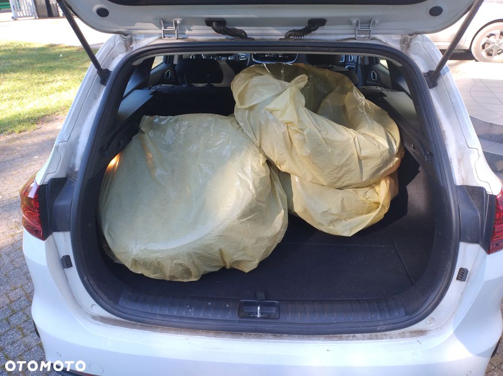 Kia Ceed 1.5 T-GDI M - 3