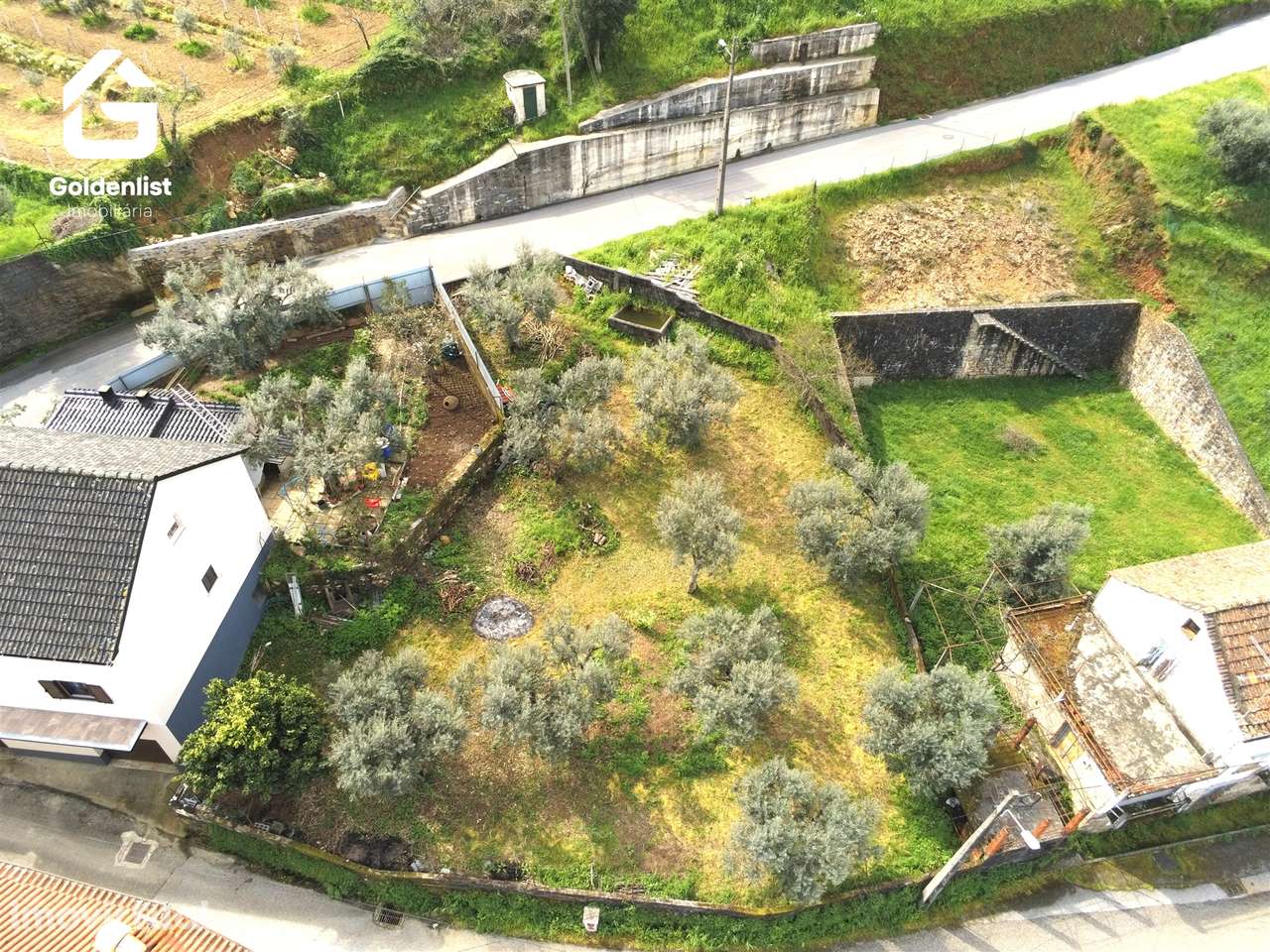 Terreno Urbano  Venda em Janeiro de Baixo,Pampilhosa da Serra - Grande imagem: 2/11