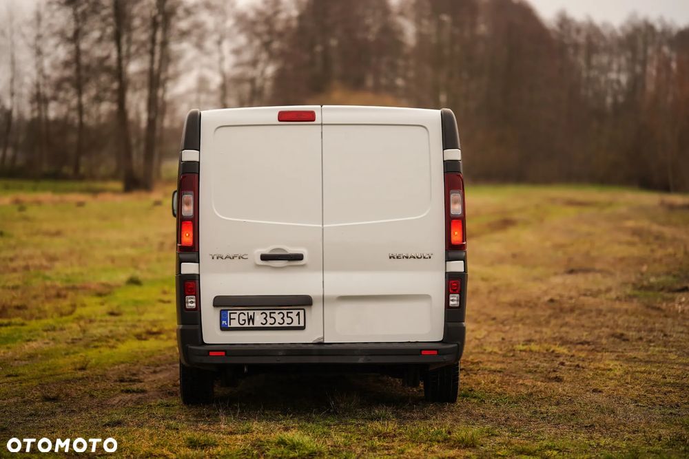 Renault Trafic - 19