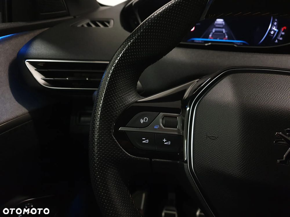 Peugeot 3008 1.5 BlueHDi GT S&S - 10