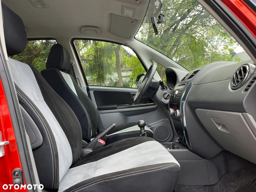 Suzuki SX4 1.6 VVT 4x4 Limited - 19
