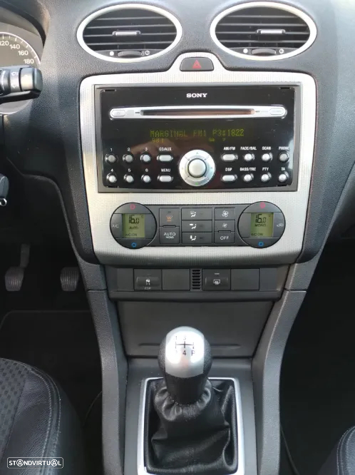 Ford Focus SW 1.6 TDCi Titanium 17 - 14