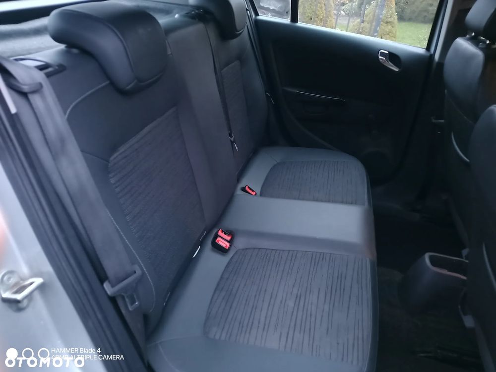 Opel Corsa 1.2 16V Cosmo - 19