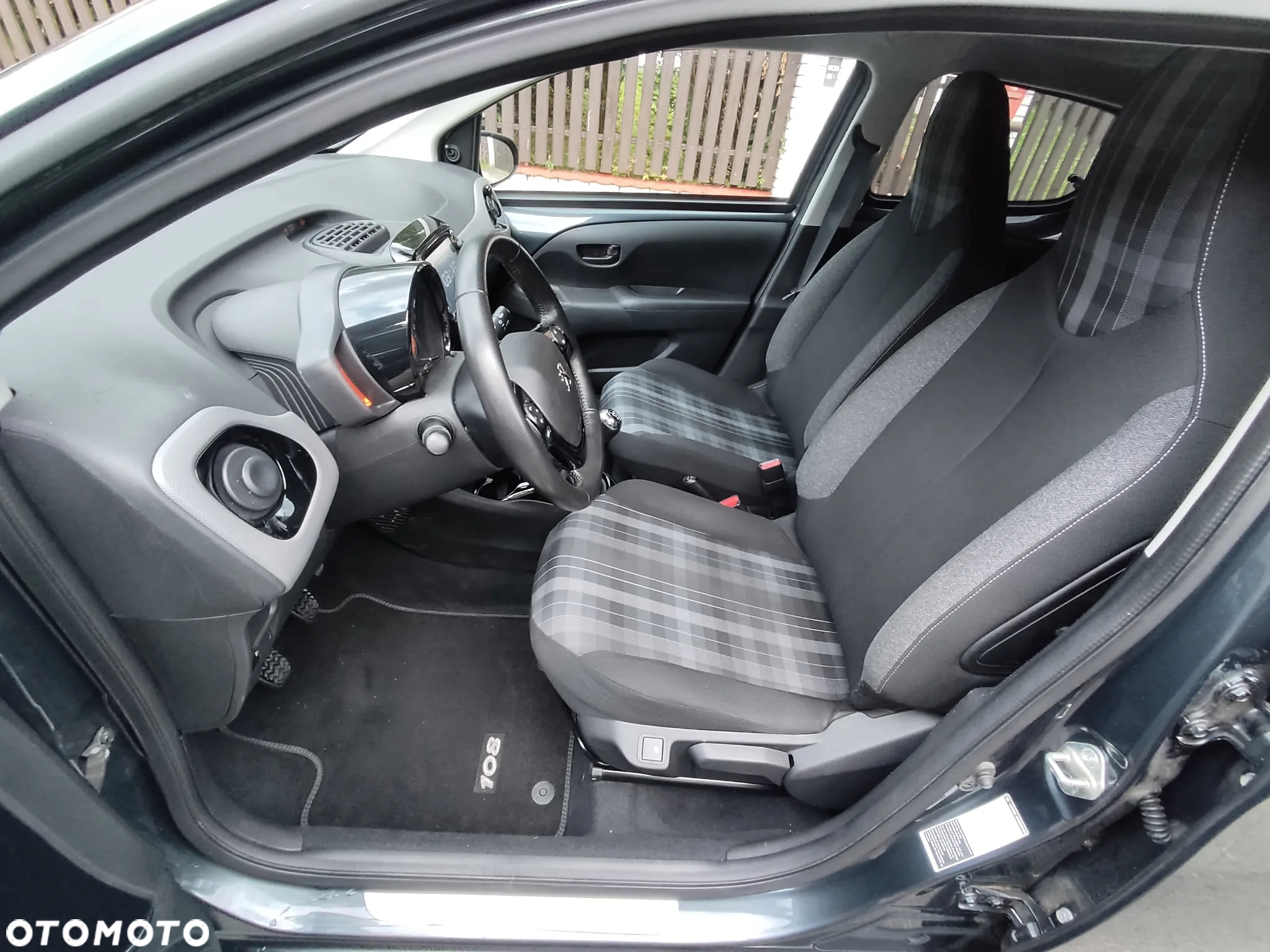 Peugeot 108 VTI 68 Top Style - 30