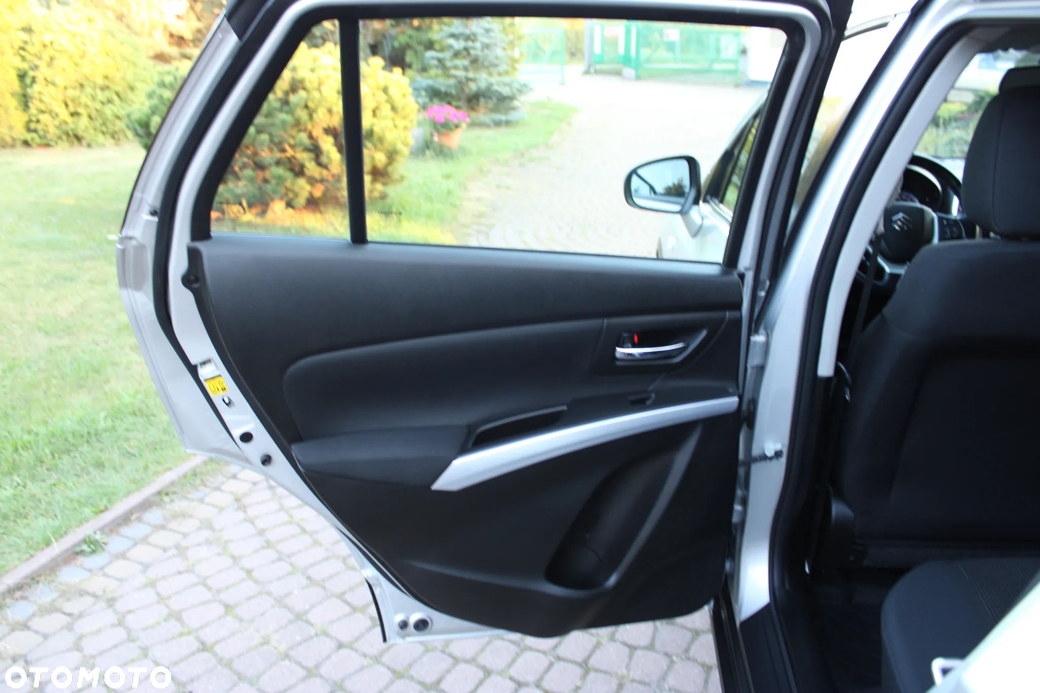 Suzuki SX4 S-Cross 1.4 SHVS Comfort Plus - 17