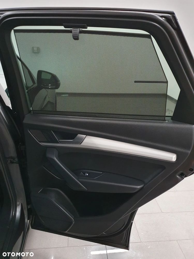 Audi Q5 40 TDI quattro S tronic S line - 23