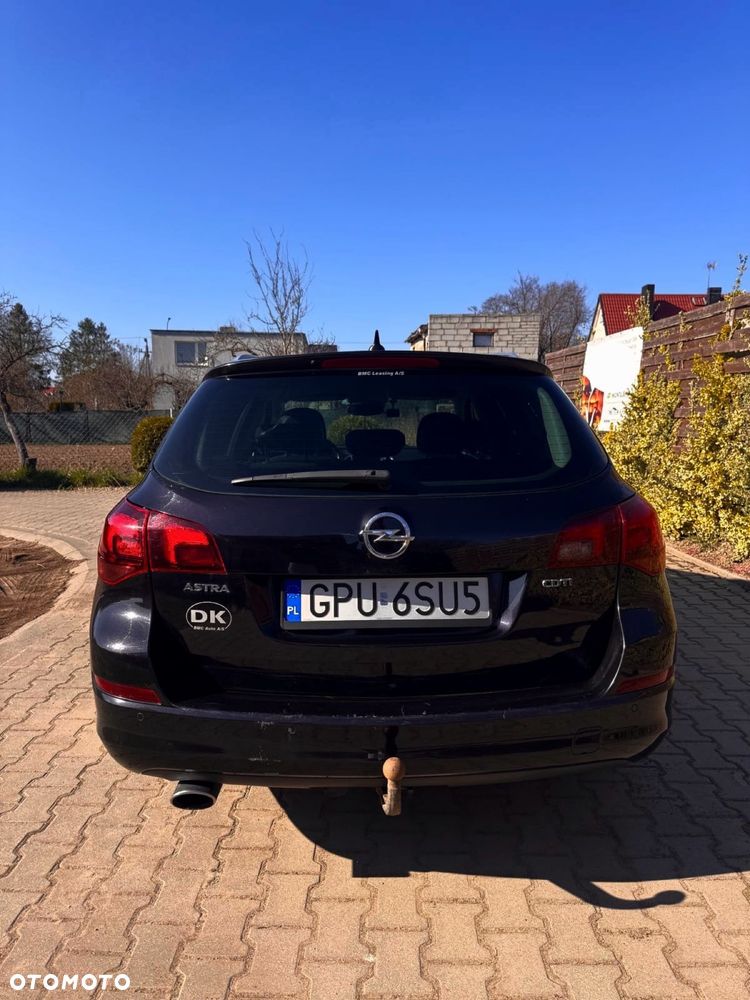 Opel Astra - 4