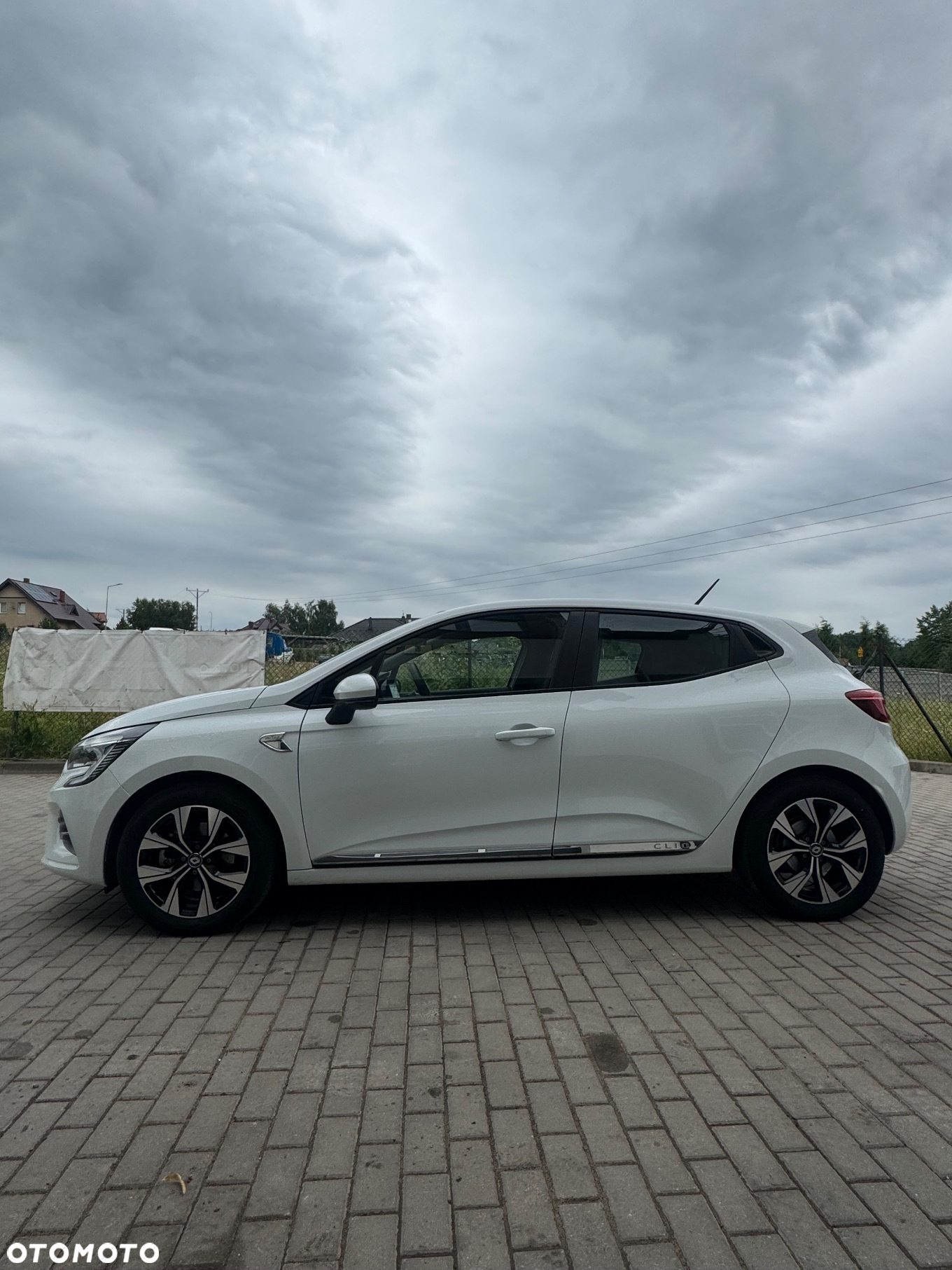 Renault Clio E-TECH Hybrid 140 BUSINESS EDITION - 6