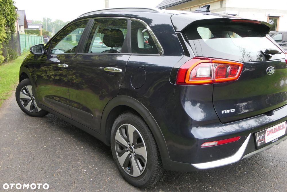 Kia Niro 1.6 GDI HEV 2WD OPF Edition 7 - 9