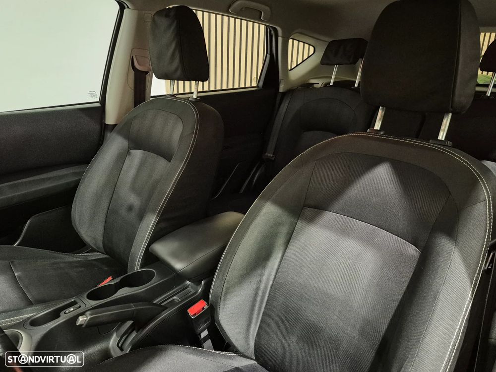 Nissan Qashqai 1.6 S&S Acenta - 16