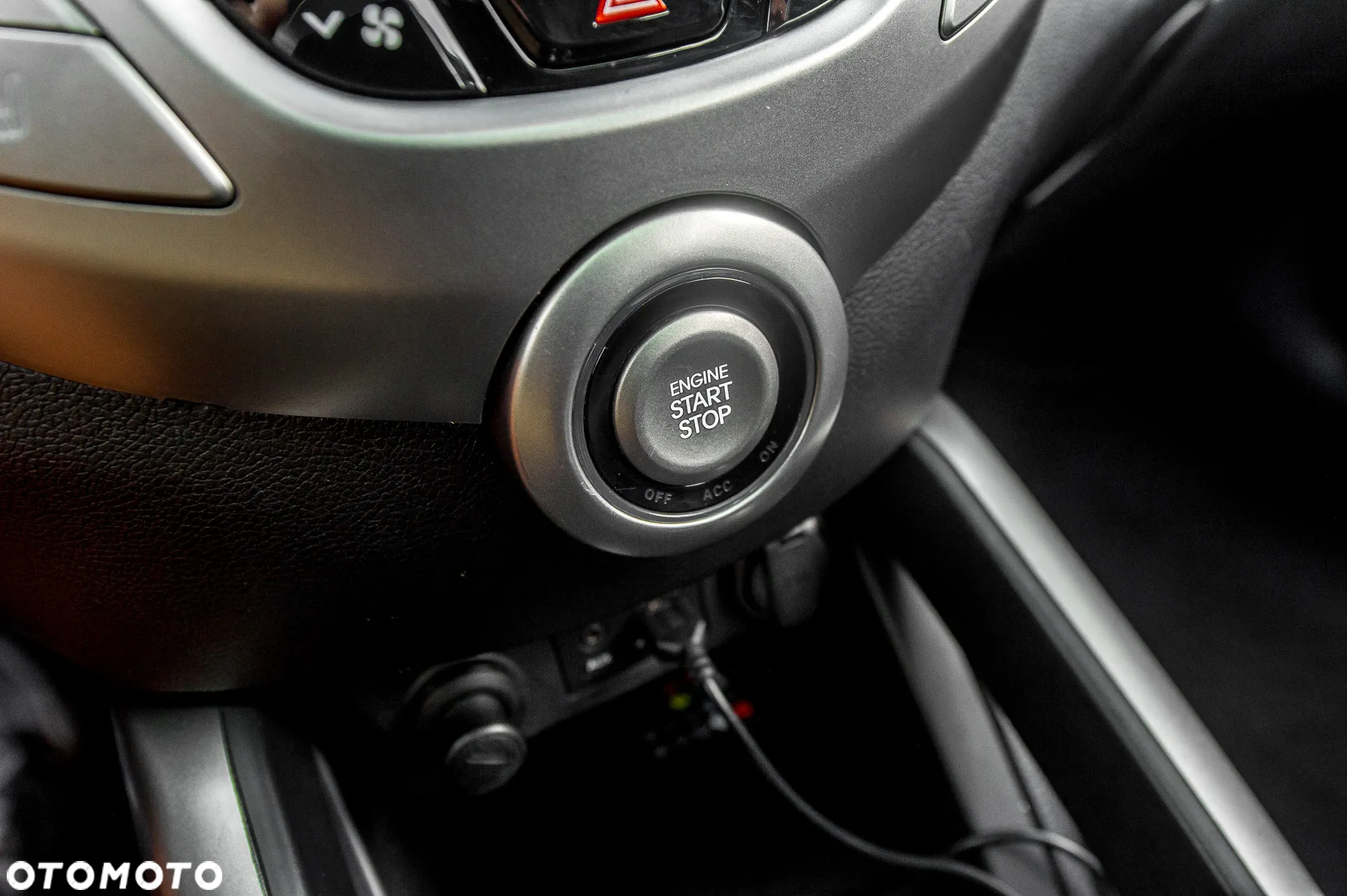 Hyundai Veloster 1.6 GDI Style - 36