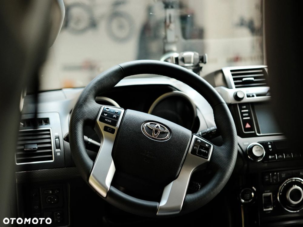 Toyota Land Cruiser LC 3.0 D-4D Premium - 13