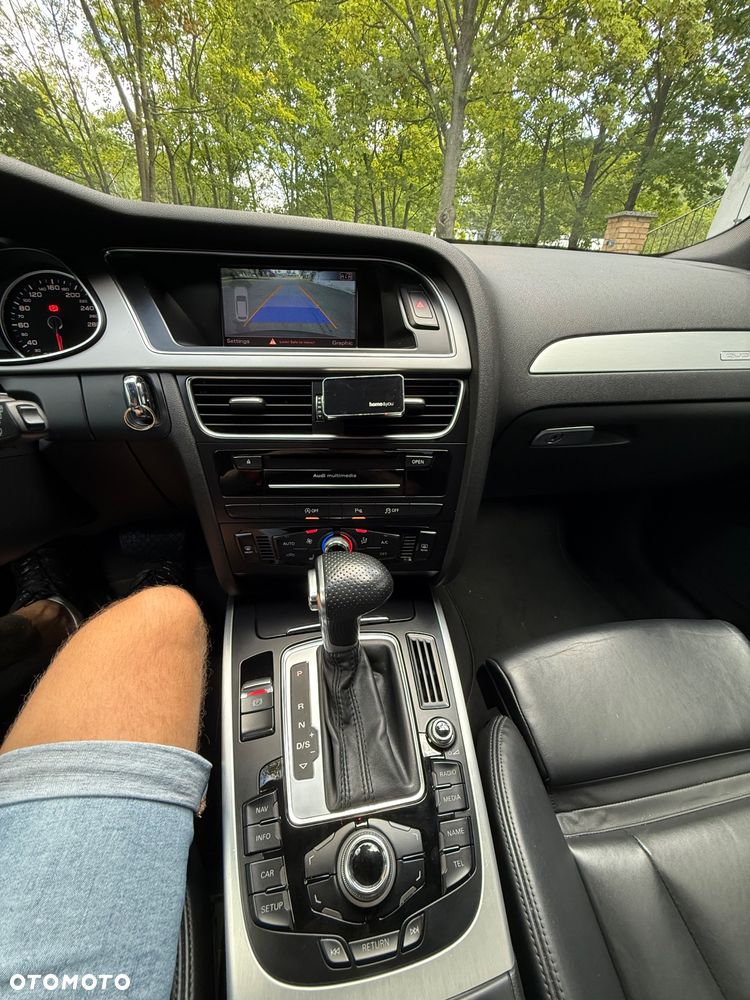 Audi A4 Avant 2.0 TDI Quattro S tronic - 17