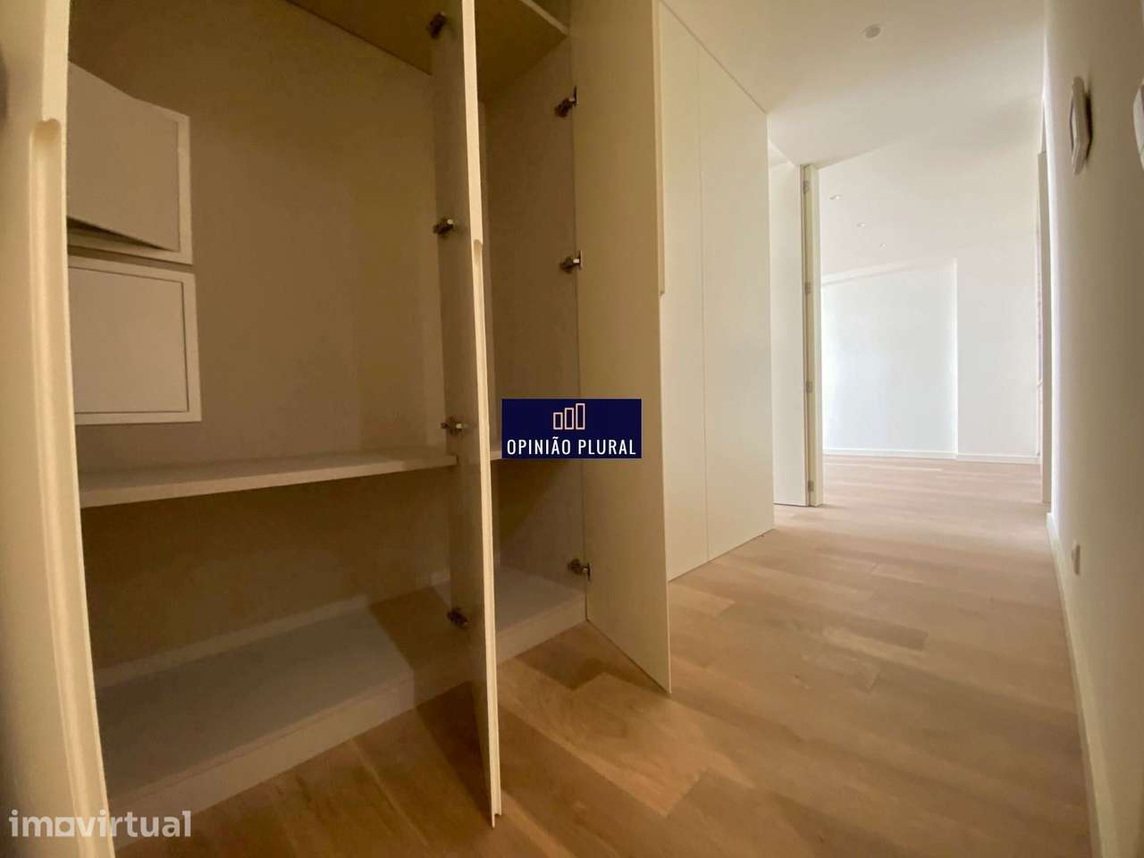 T1 Novo com Elegância Intemporal na Boavista - Grande imagem: 3/25