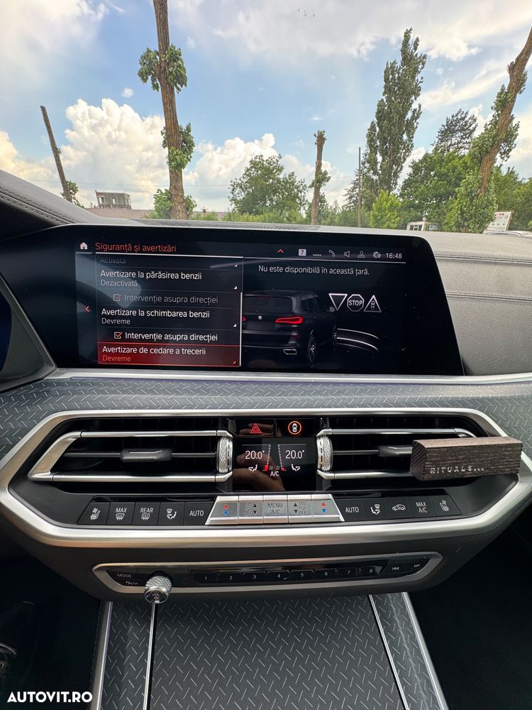 BMW X5 xDrive30d - 23