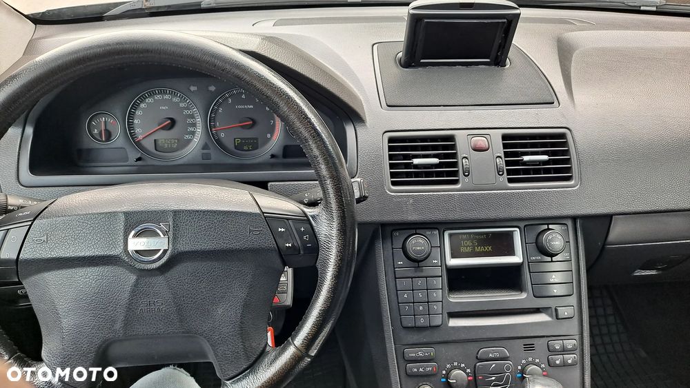 Volvo XC 90 2.9 T6 - 32